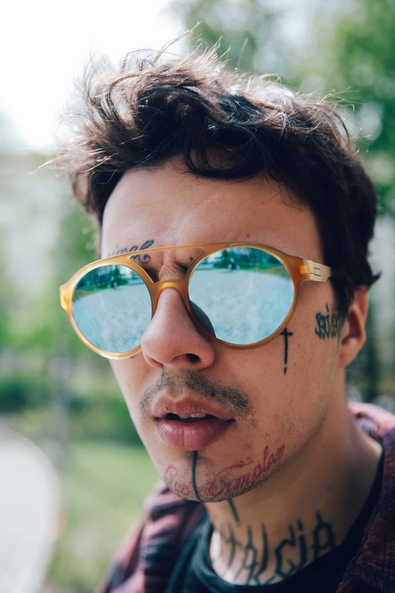Rafael with ic! berlin sunglass claus